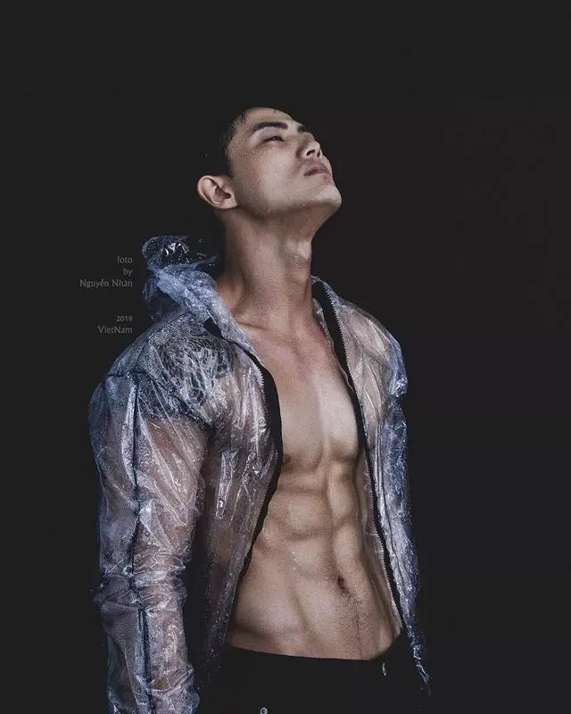 越南小哥写真走红网络，身材性感让人流鼻血！ - 51虹马