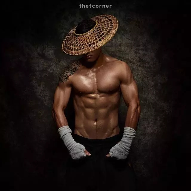 越南小哥写真走红网络，身材性感让人流鼻血！ - 51虹马