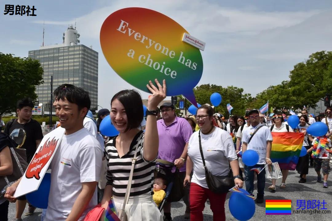 日本:自下而上的彩虹潮 能突破右翼政治壁垒? - 51虹马 日本:自下而上的彩虹潮 能突破右翼政治壁垒? - 51虹马