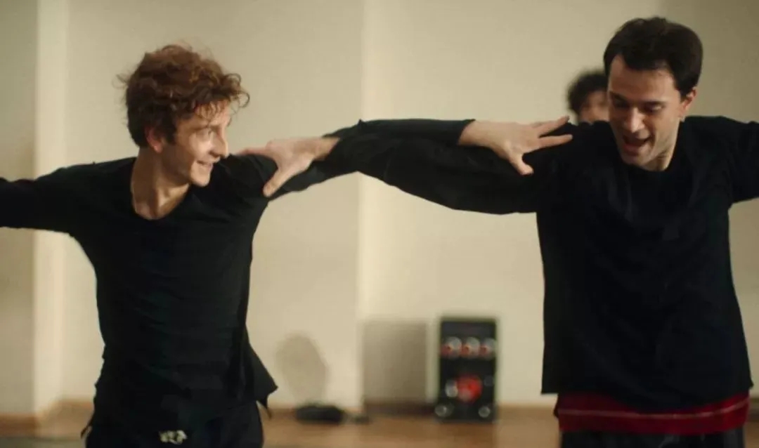 《然后我们跳了舞》：用温柔的舞步撩动男权 - 51虹马