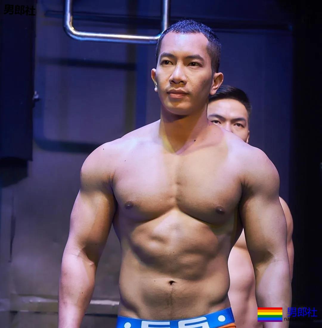 泰国同志夜店的肌肉男走秀值得一看吗? - 51虹马 泰国同志夜店的肌肉男走秀值得一看吗? - 51虹马