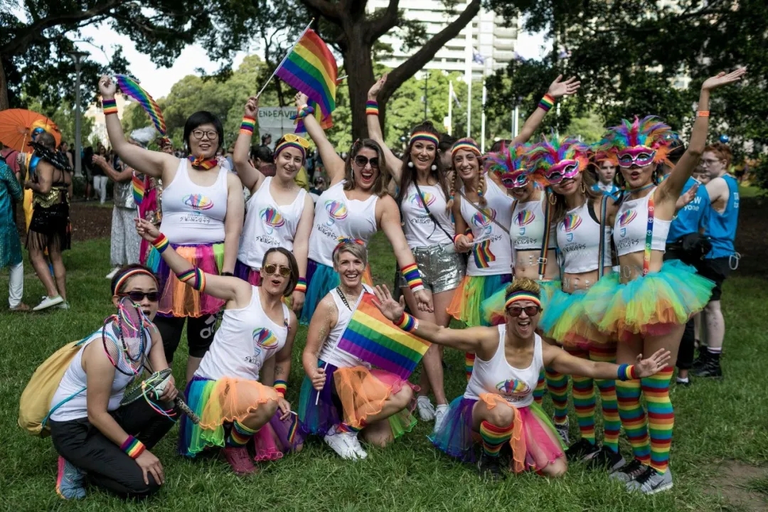 组图：悉尼年度同性恋狂欢节上演骄傲大游行 - 51虹马