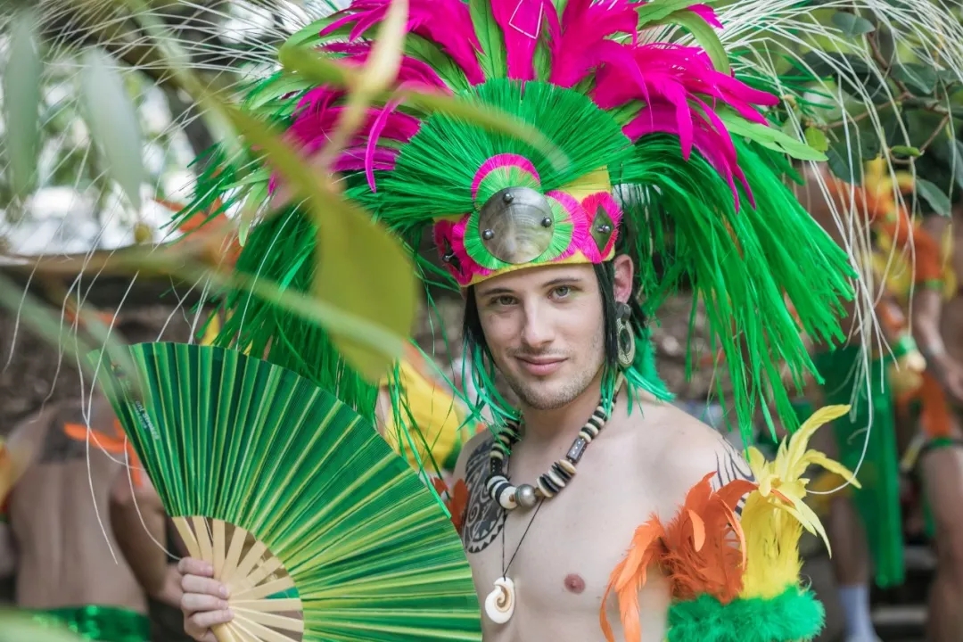 组图：悉尼年度同性恋狂欢节上演骄傲大游行 - 51虹马