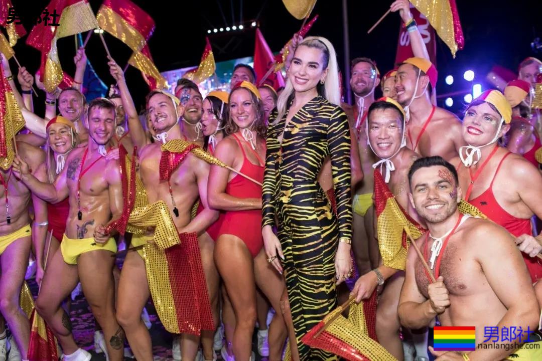 组图：悉尼年度同性恋狂欢节上演骄傲大游行 - 51虹马