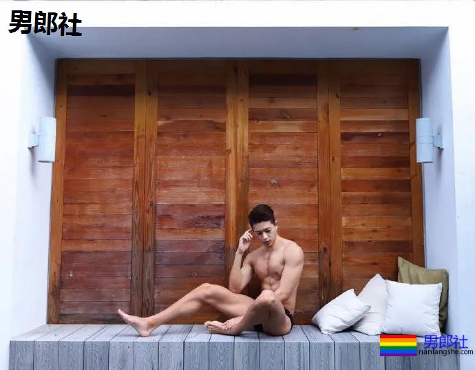 一组内内写真，毕业于台北医学大学的丰士超 - 51虹马