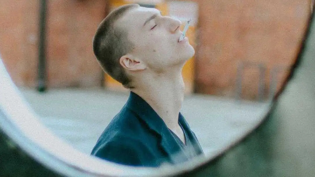 谁能告诉我：为什么我总是痴迷【大叔】？ - 51虹马