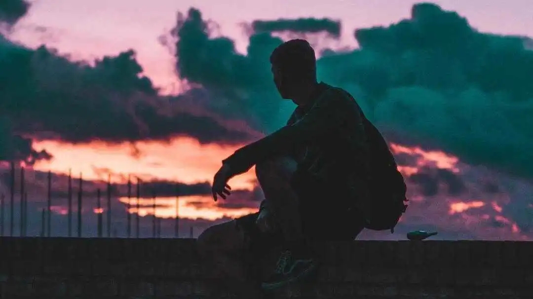 谁能告诉我：为什么我总是痴迷【大叔】？ - 51虹马