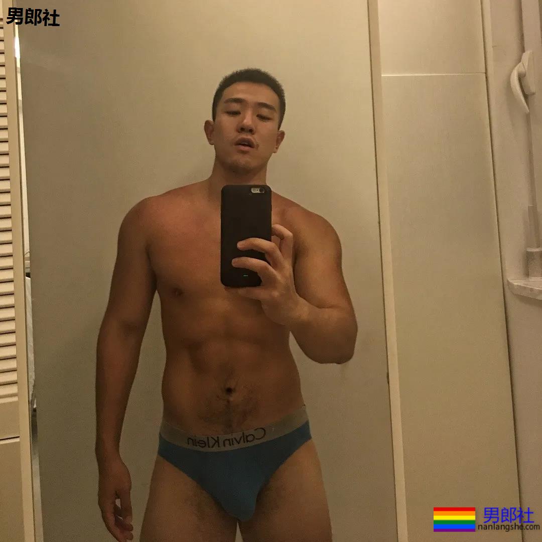 对话推特23万粉丝的超级网黄 - 51虹马 对话推特23万粉丝的超级网黄 - 51虹马