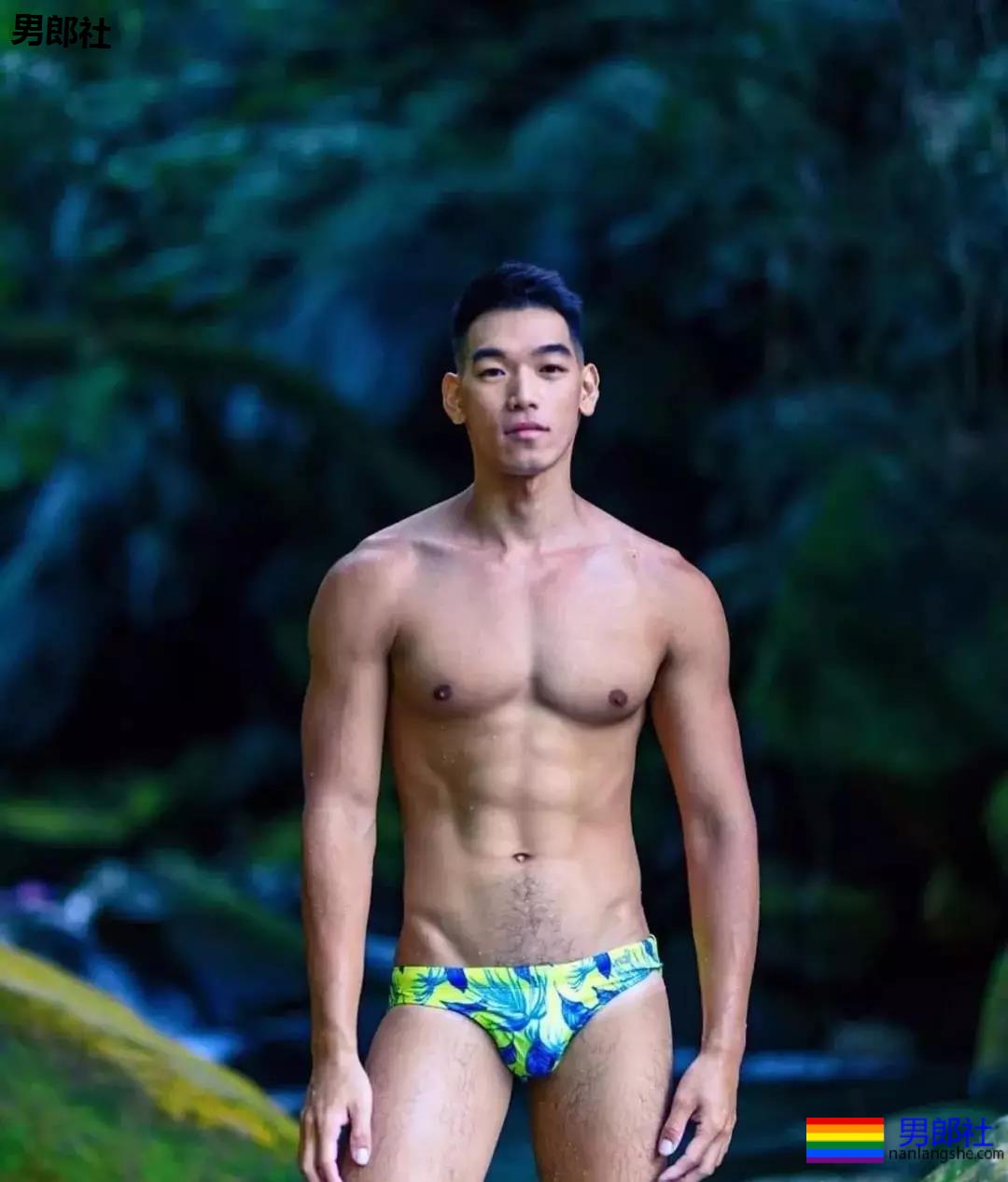 野外的体育生，太TM性感了！ - 51虹马