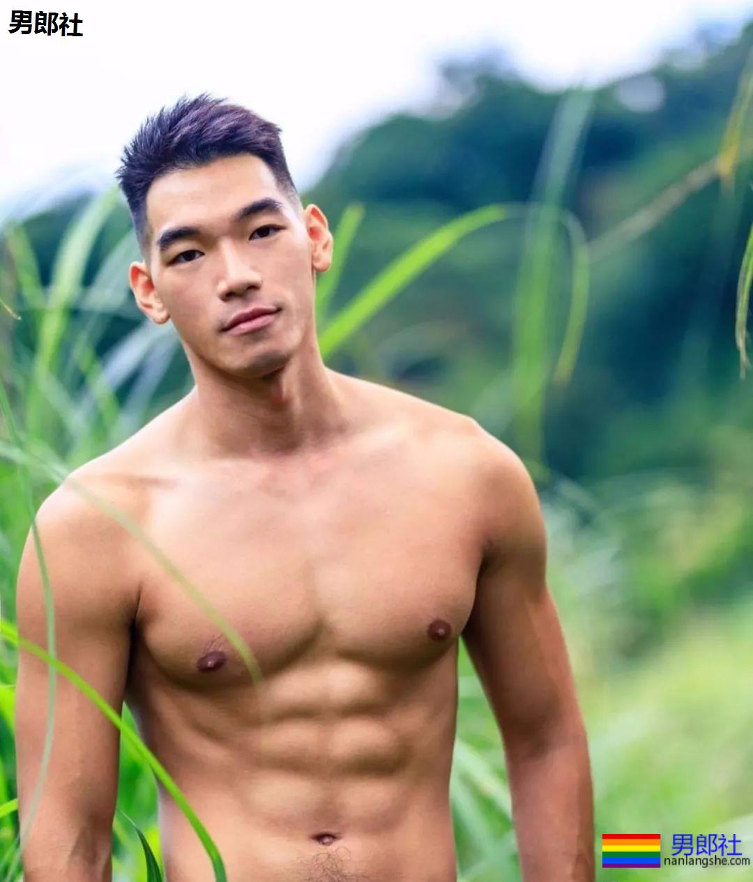 野外的体育生，太TM性感了！ - 51虹马