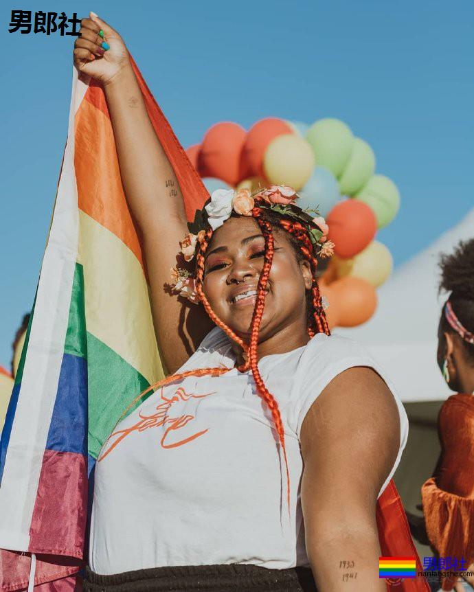 开普敦骄傲巡游当天，一名LES遭三名青少年性侵 - 51虹马