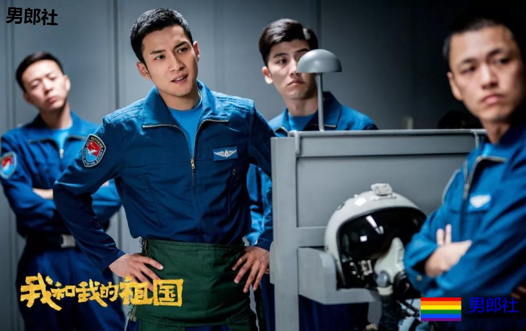 筋肉小狼狗身材不输彭于晏,与王彦霖共浴,连男星都对他爱不释手! - 51虹马 筋肉小狼狗身材不输彭于晏,与王彦霖共浴,连男星都对他爱不释手! - 51虹马