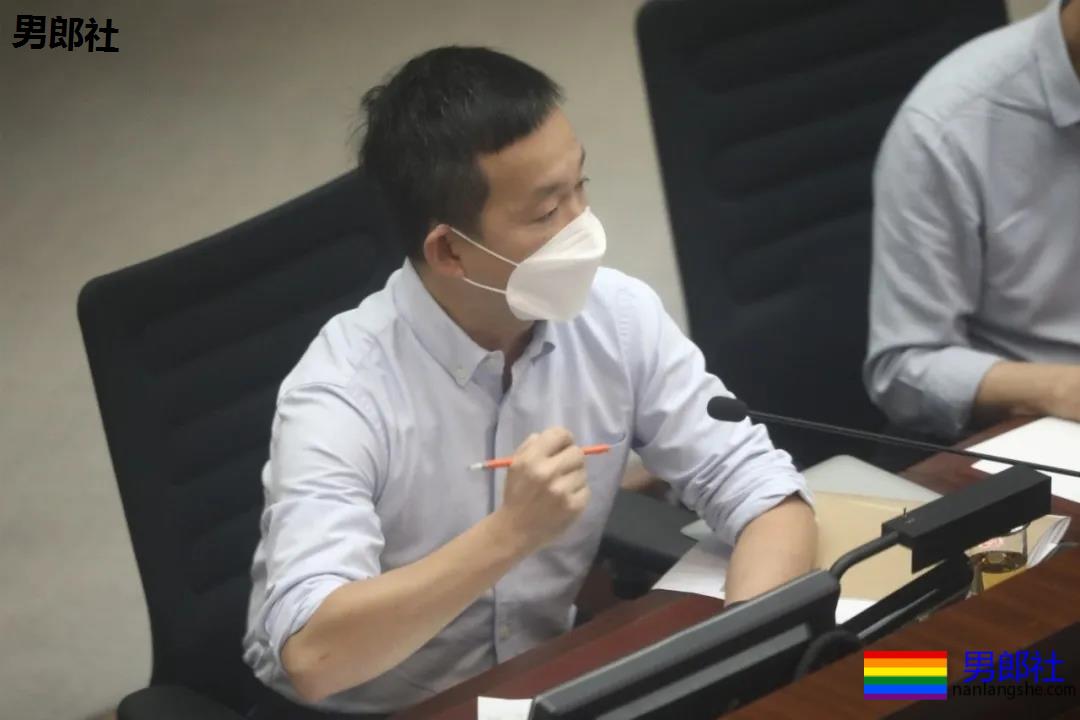 港高院裁不准同性伴侣申请公屋属违宪 公益团体发声明欢迎 有议员提怪论促政府上诉 - 51虹马