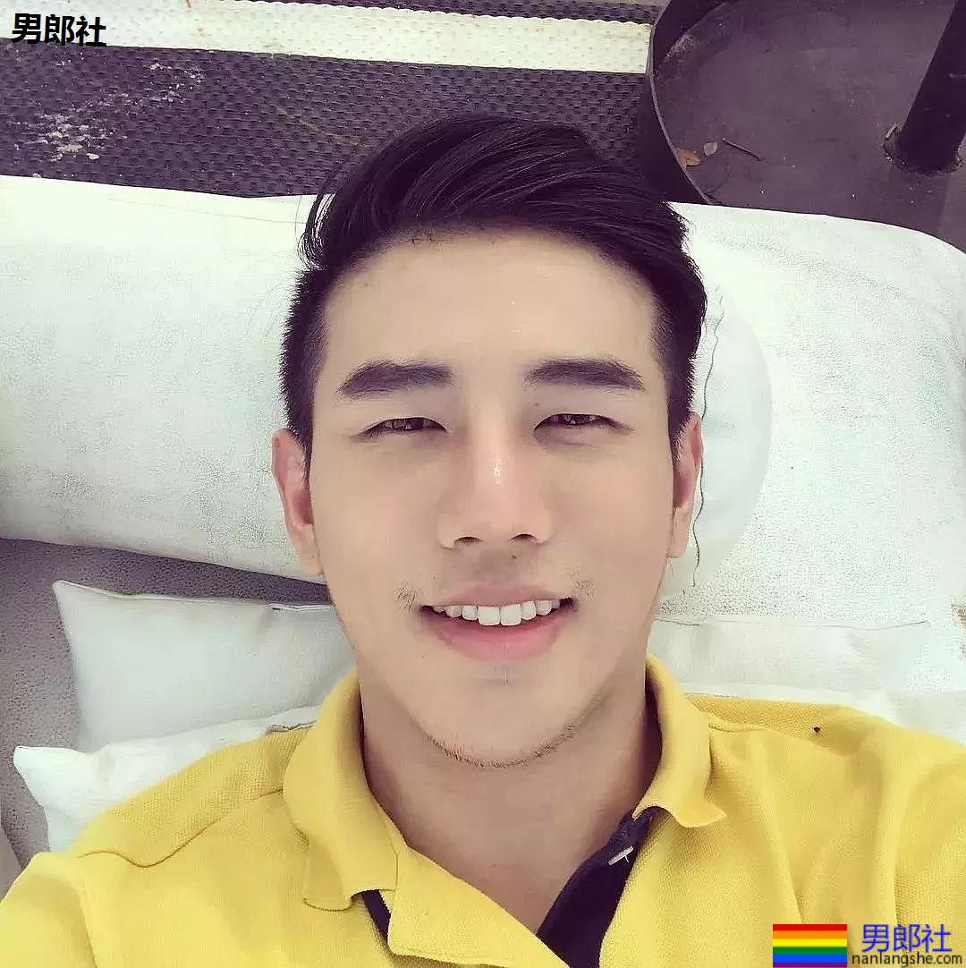 肌肉私教私活接不停!劲爆推特风大胸肌肉外卖小哥,忍不住了! - 51虹马 肌肉私教私活接不停!劲爆推特风大胸肌肉外卖小哥,忍不住了! - 51虹马