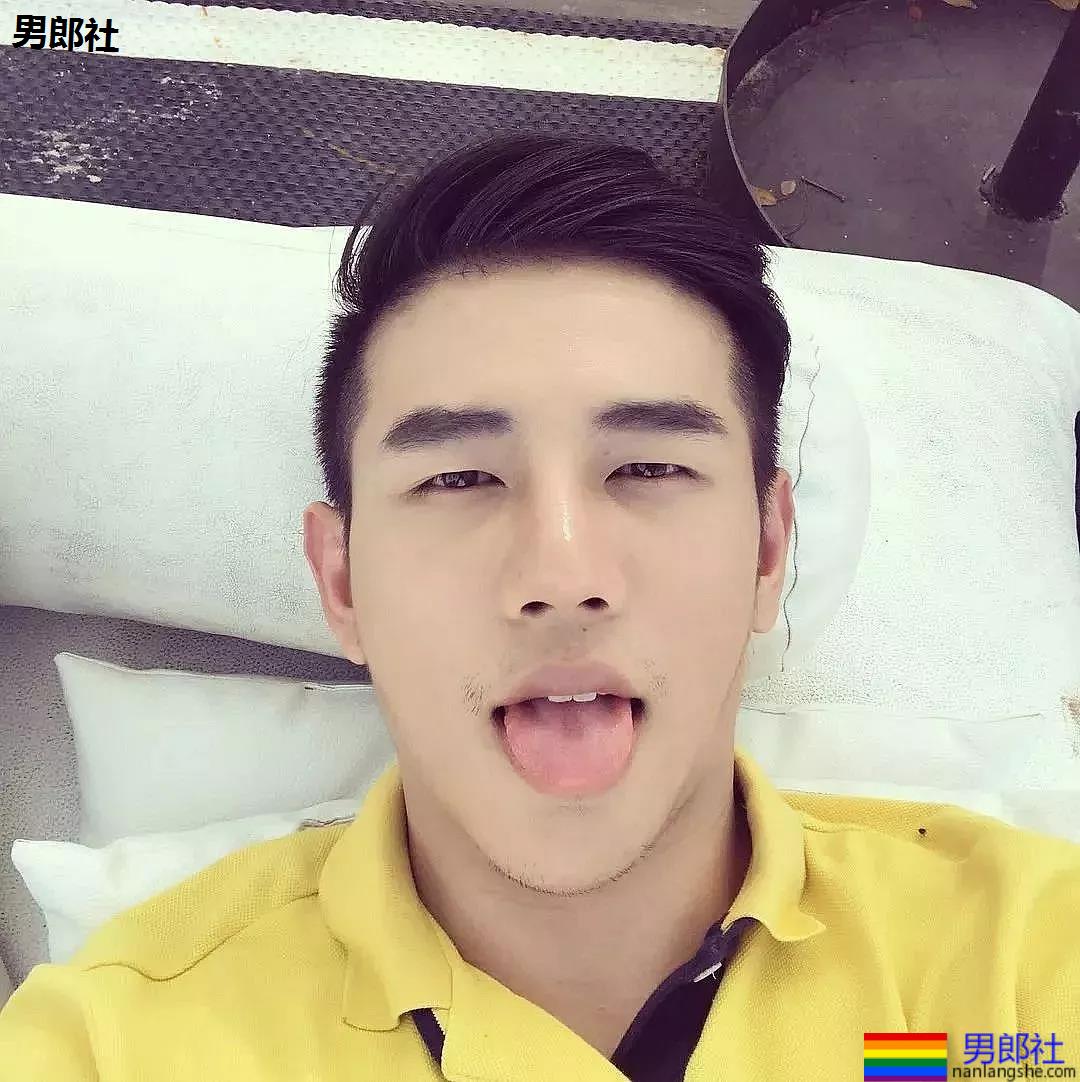 肌肉私教私活接不停!劲爆推特风大胸肌肉外卖小哥,忍不住了! - 51虹马 肌肉私教私活接不停!劲爆推特风大胸肌肉外卖小哥,忍不住了! - 51虹马