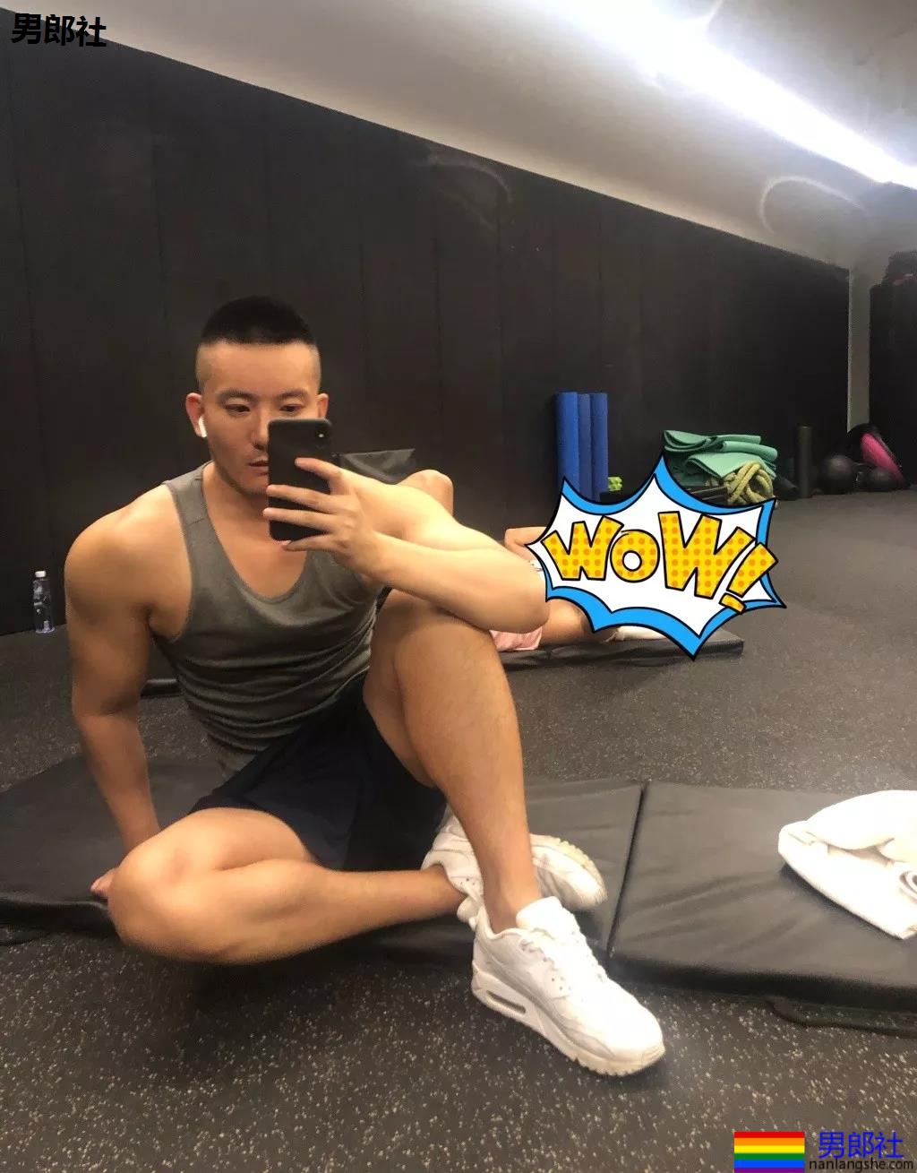 肌肉私教私活接不停!劲爆推特风大胸肌肉外卖小哥,忍不住了! - 51虹马 肌肉私教私活接不停!劲爆推特风大胸肌肉外卖小哥,忍不住了! - 51虹马