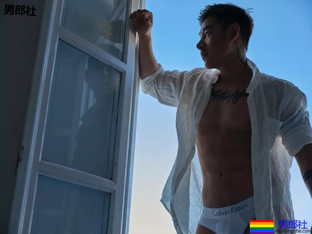 肌肉私教私活接不停!劲爆推特风大胸肌肉外卖小哥,忍不住了! - 51虹马 肌肉私教私活接不停!劲爆推特风大胸肌肉外卖小哥,忍不住了! - 51虹马