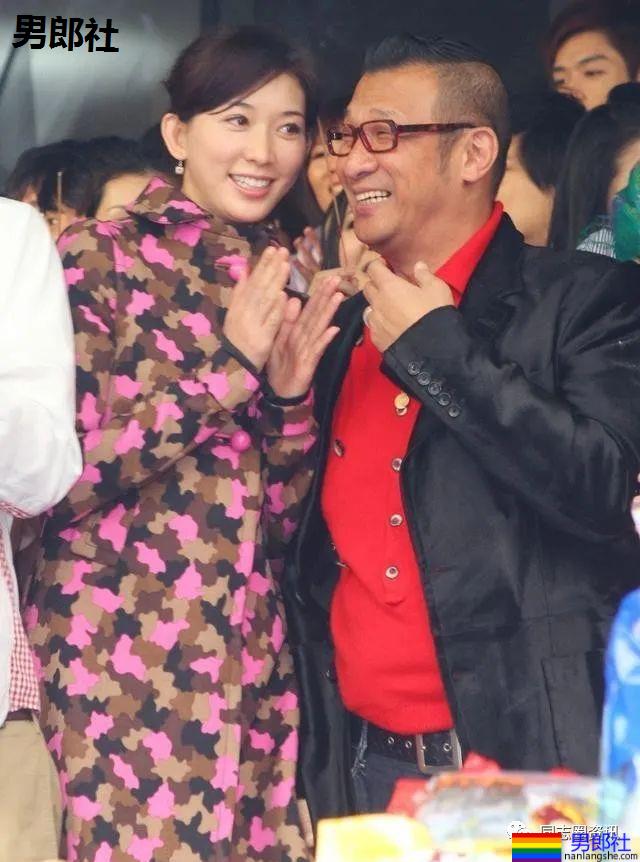 68岁台湾时尚教父与男友领证结婚,一手栽培阮经天郑元畅 - 51虹马 68岁台湾时尚教父与男友领证结婚,一手栽培阮经天郑元畅 - 51虹马