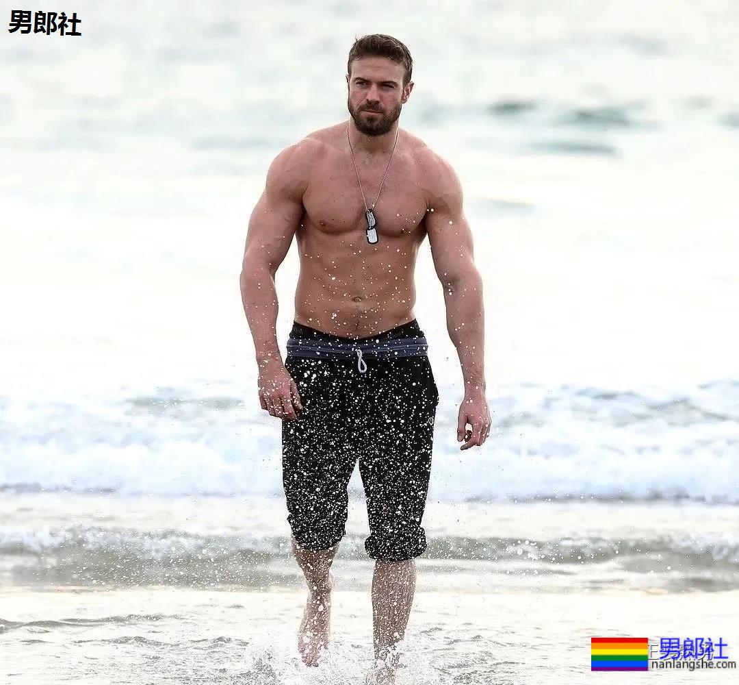 真人秀里优质正装肌肉男星，私下这么暴力？ - 51虹马