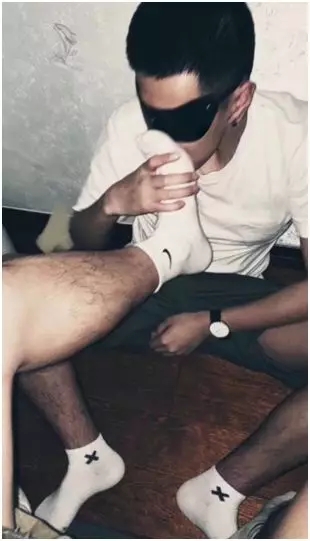 捆绑、SM、农牛、天体、恋足，Gay圈鄙视链 - 51虹马