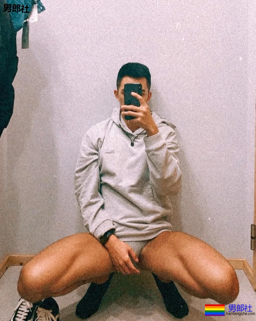 190"大物"筋肉狼狗下海，被摄影师爆料后清空羞涩大写真！ - 51虹马