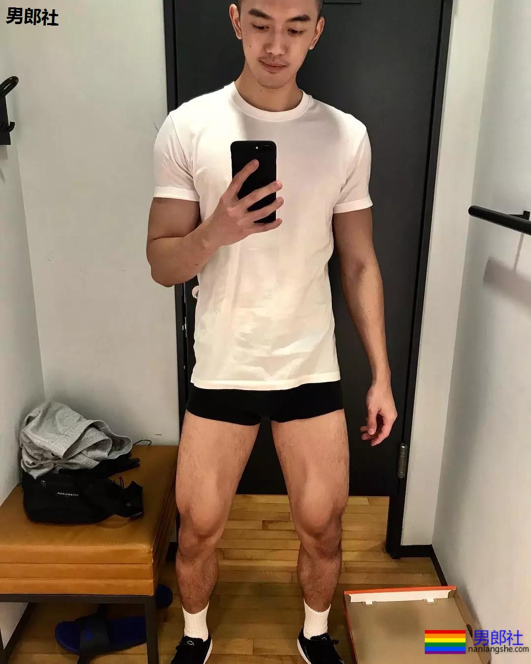 190"大物"筋肉狼狗下海，被摄影师爆料后清空羞涩大写真！ - 51虹马