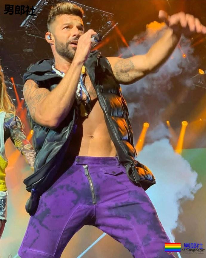 瑞奇·马丁和安立奎“合体”巡演 - 51虹马