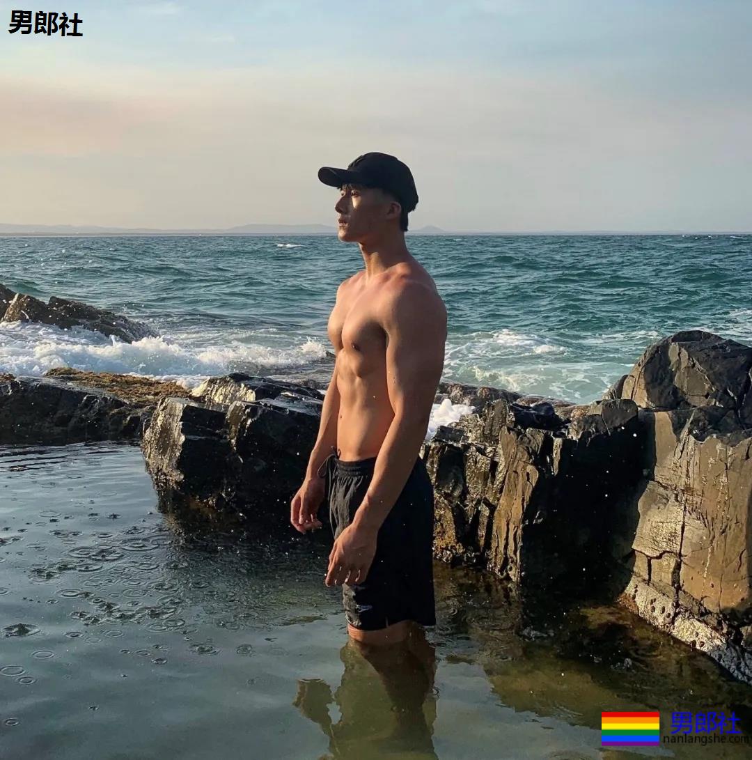 185cm大大大长腿小哥哥,来我家做客!-51虹马