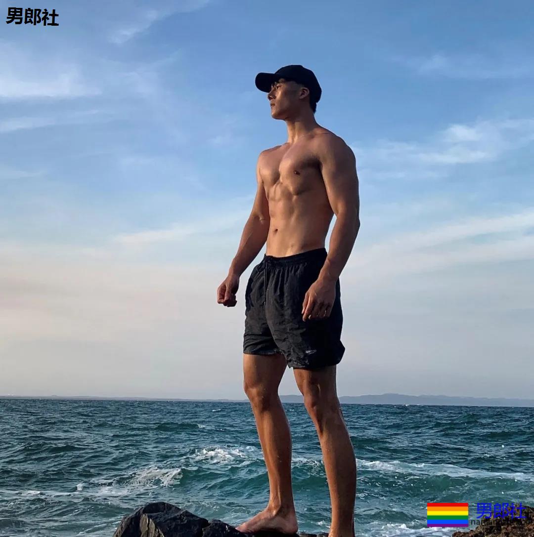 185cm大大大长腿小哥哥，来我家做客！ - 51虹马