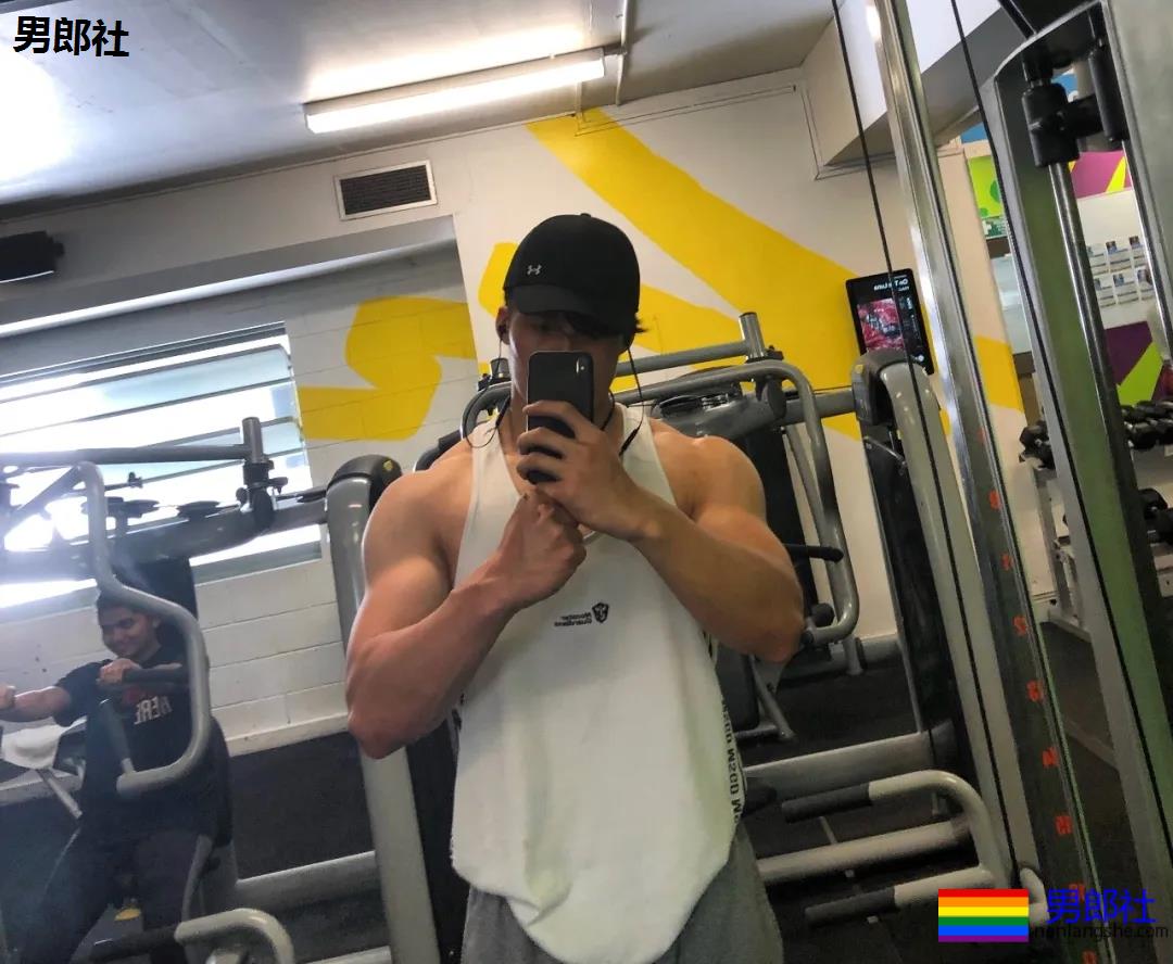 185cm大大大长腿小哥哥，来我家做客！ - 51虹马