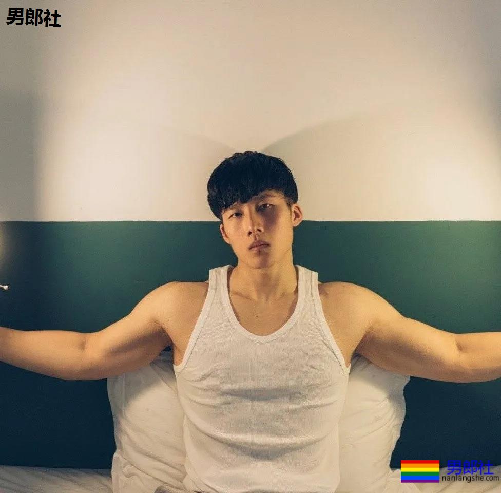 185cm大大大长腿小哥哥，来我家做客！ - 51虹马