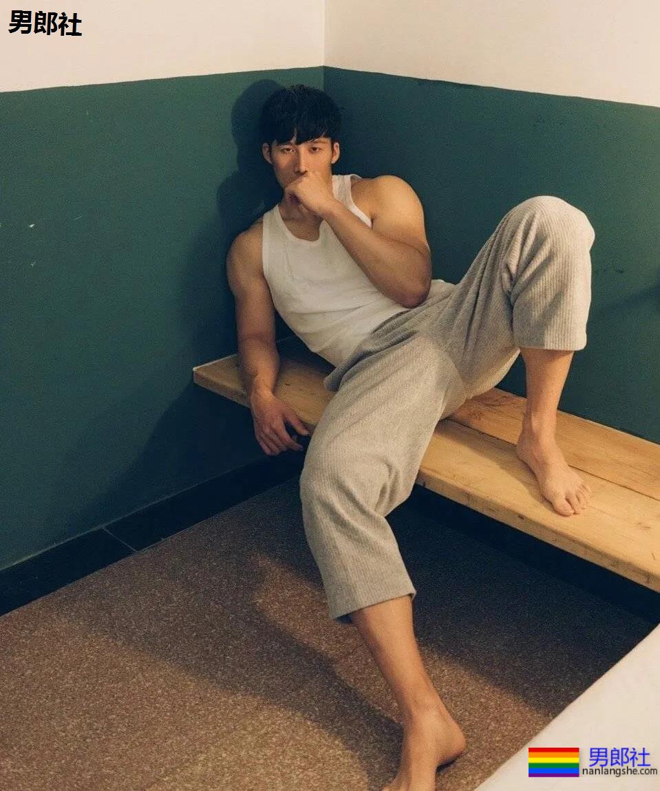 185cm大大大长腿小哥哥，来我家做客！ - 51虹马