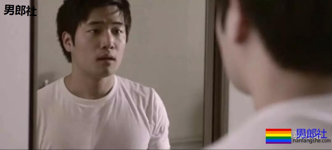 老攻好坏,竟然偷偷录象。。。小受完全不知! - 51虹马 老攻好坏,竟然偷偷录象。。。小受完全不知! - 51虹马