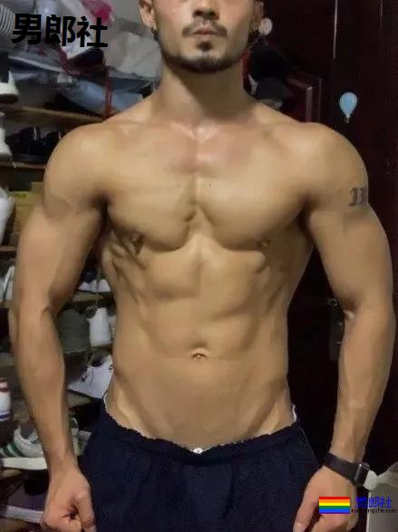 爱“骗人”的筋肉小哥硬照一览！ - 51虹马