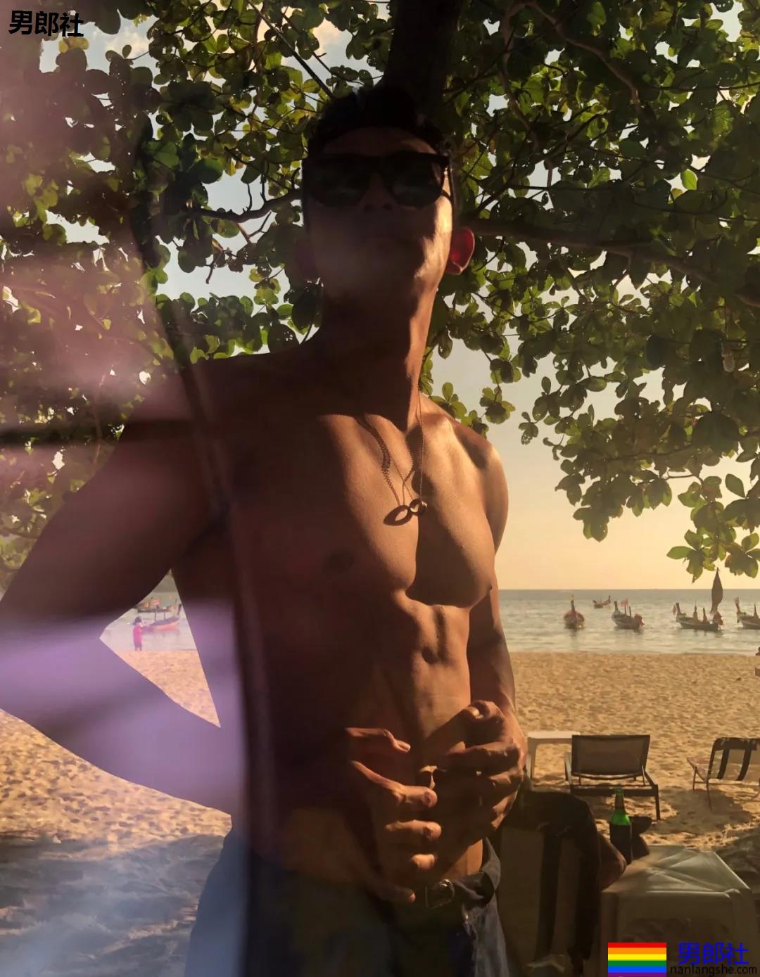 挤掉李现上位御用肌肉模特！国产高鼻梁体育生，超可以！ - 51虹马