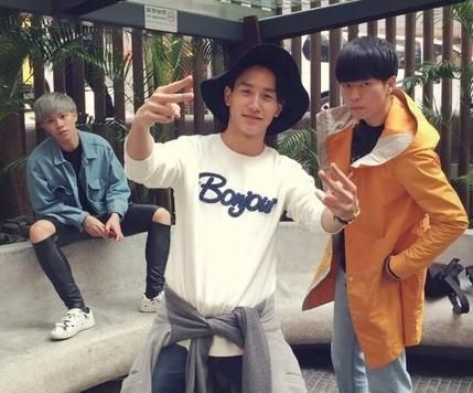 男星被迫拍GV，大尺照外泄后惨遭解约！ - 51虹马