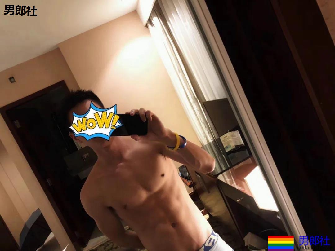 肌肉Boy打鸡血了？疯狂秀xx...欲罢不能惹…… - 51虹马