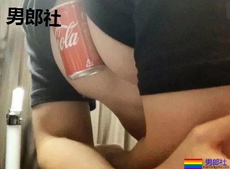 我的BF，胸肌能夹笔、夹硬币、夹可乐、夹我的…… - 51虹马