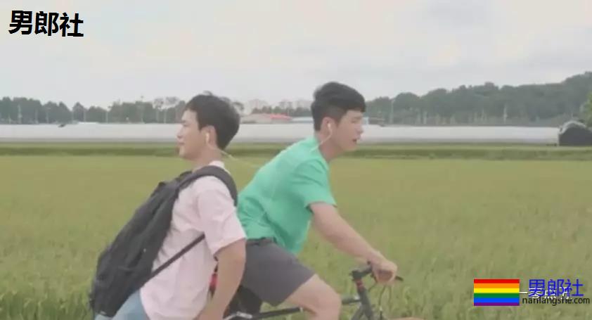 我的天，憨帅小哥被直播出柜，结局好甜！ - 51虹马