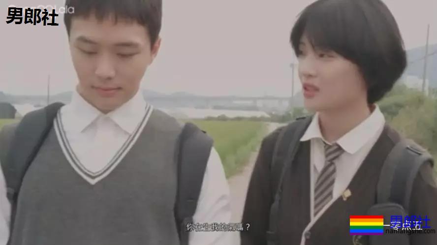 我的天，憨帅小哥被直播出柜，结局好甜！ - 51虹马