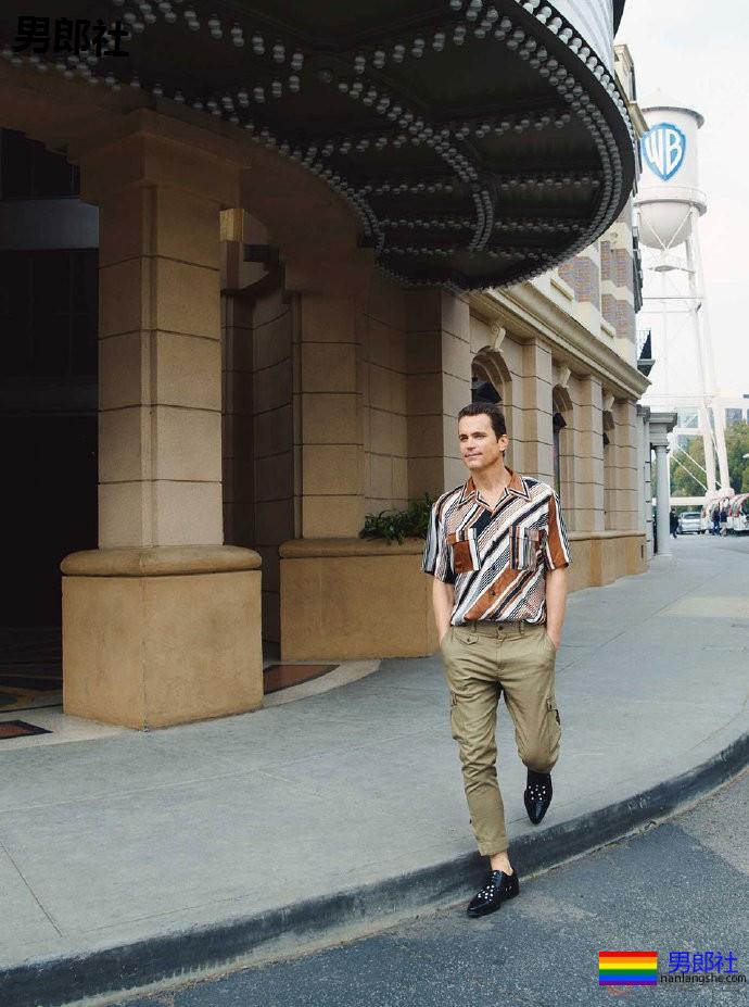 孔雀代言时尚广告 - 51虹马 孔雀代言时尚广告 - 51虹马