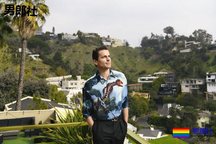 孔雀代言时尚广告 - 51虹马 孔雀代言时尚广告 - 51虹马