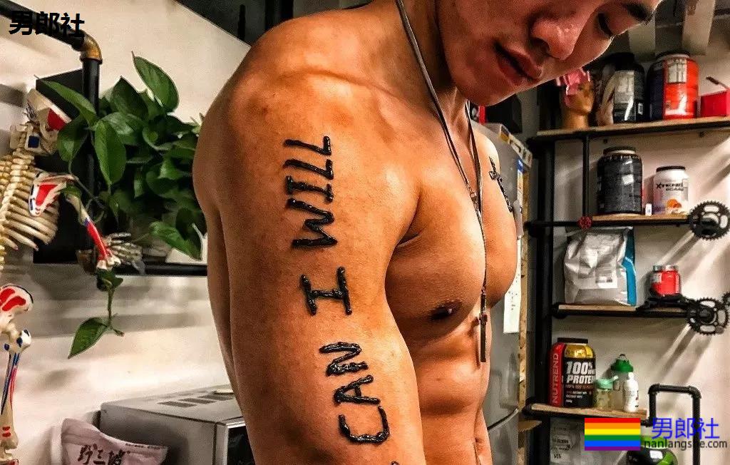 上海骑士兄弟型男秀男模，190CM大长腿腹肌帅哥。 - 51虹马