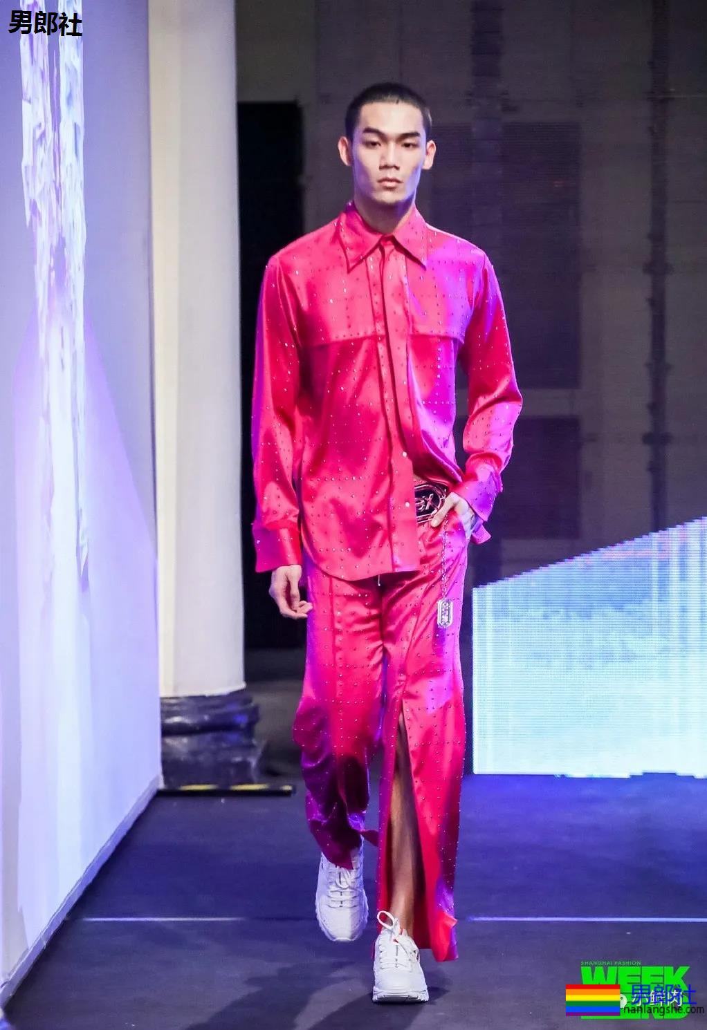 188CM吉林寸头学长,大长腿高鼻梁Man炸! - 51虹马 188CM吉林寸头学长,大长腿高鼻梁Man炸! - 51虹马