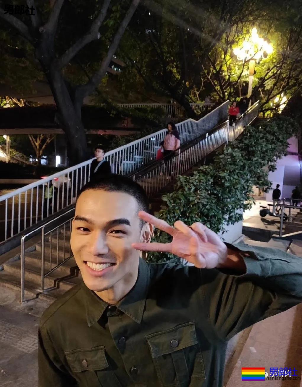 188CM吉林寸头学长,大长腿高鼻梁Man炸! - 51虹马 188CM吉林寸头学长,大长腿高鼻梁Man炸! - 51虹马