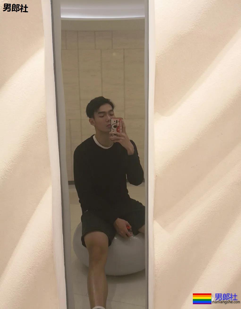 188CM吉林寸头学长,大长腿高鼻梁Man炸! - 51虹马 188CM吉林寸头学长,大长腿高鼻梁Man炸! - 51虹马