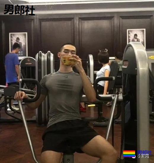 188CM吉林寸头学长,大长腿高鼻梁Man炸! - 51虹马 188CM吉林寸头学长,大长腿高鼻梁Man炸! - 51虹马