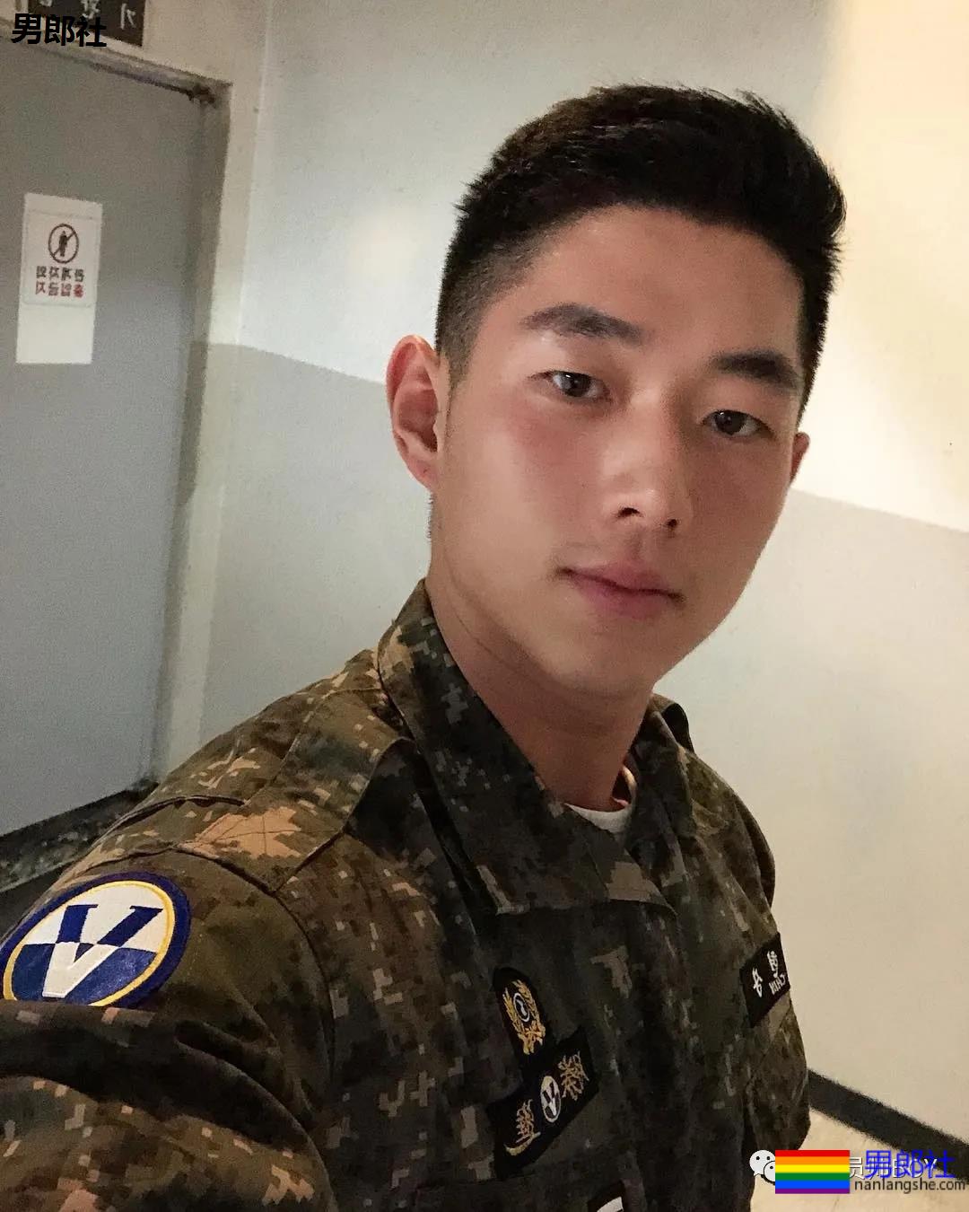 韩国名媛找了个壮硕老公，看完他泳裤照就知道很幸福 - 51虹马