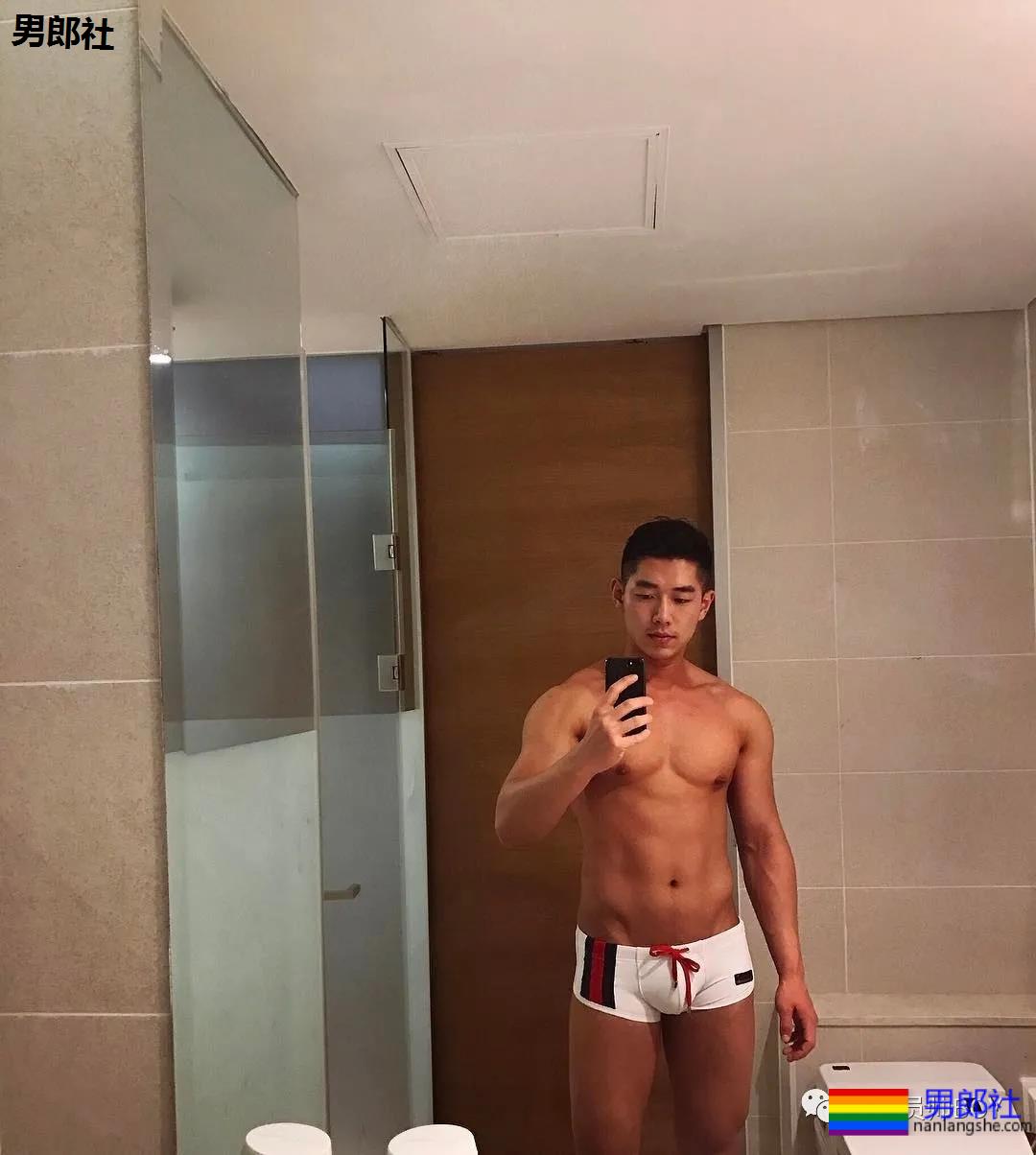 韩国名媛找了个壮硕老公，看完他泳裤照就知道很幸福 - 51虹马