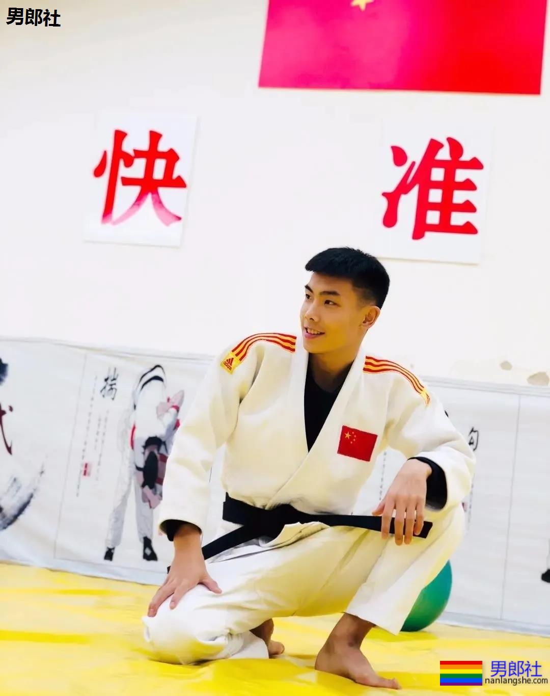 真的有大有猛！这位99年山东跆拳道体育小狼狗 - 51虹马